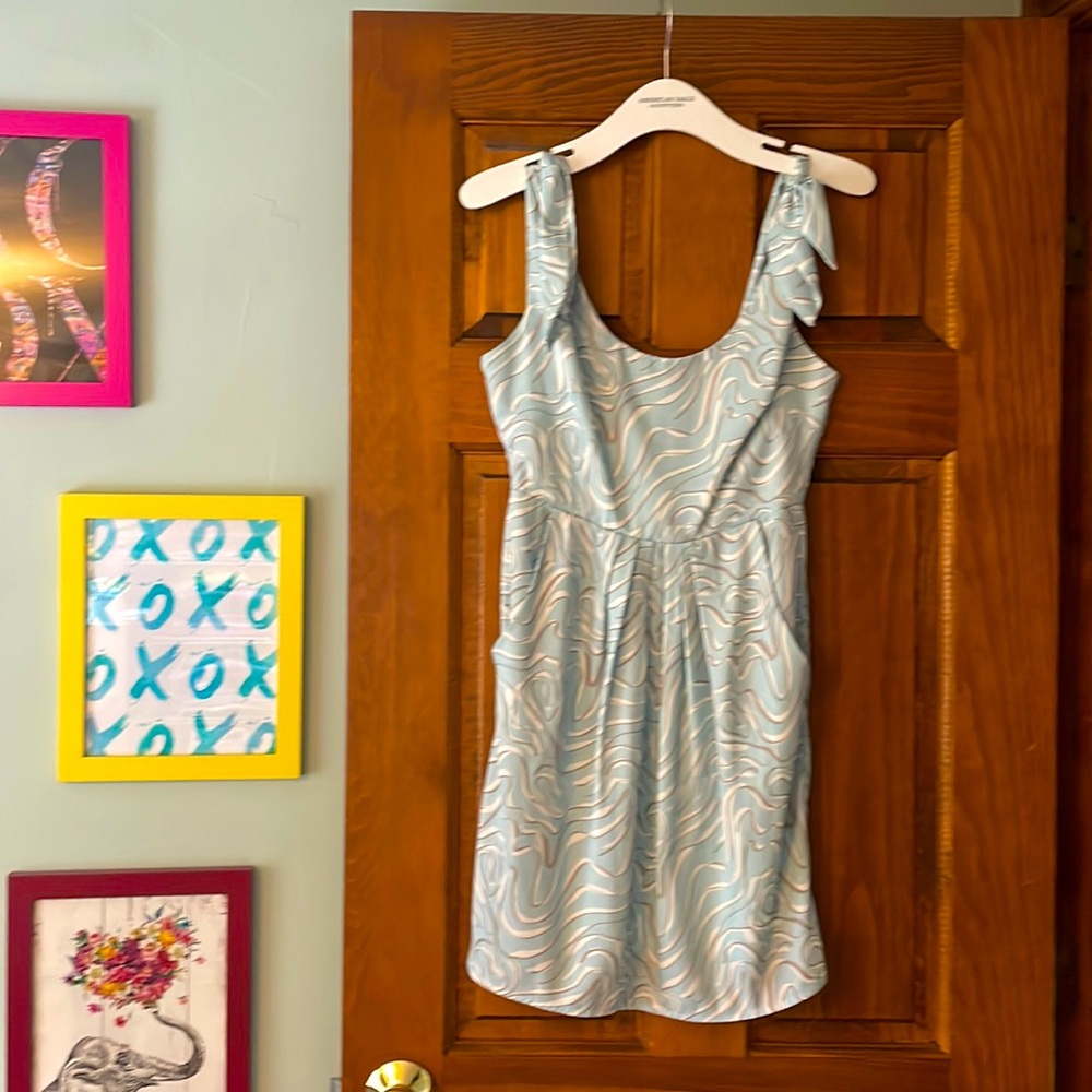 Beautiful baby blue dress!